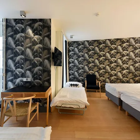 Pax Hotel 3*
