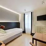 Pax Hotel
