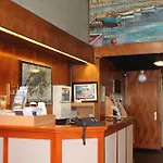 Pax Hotel