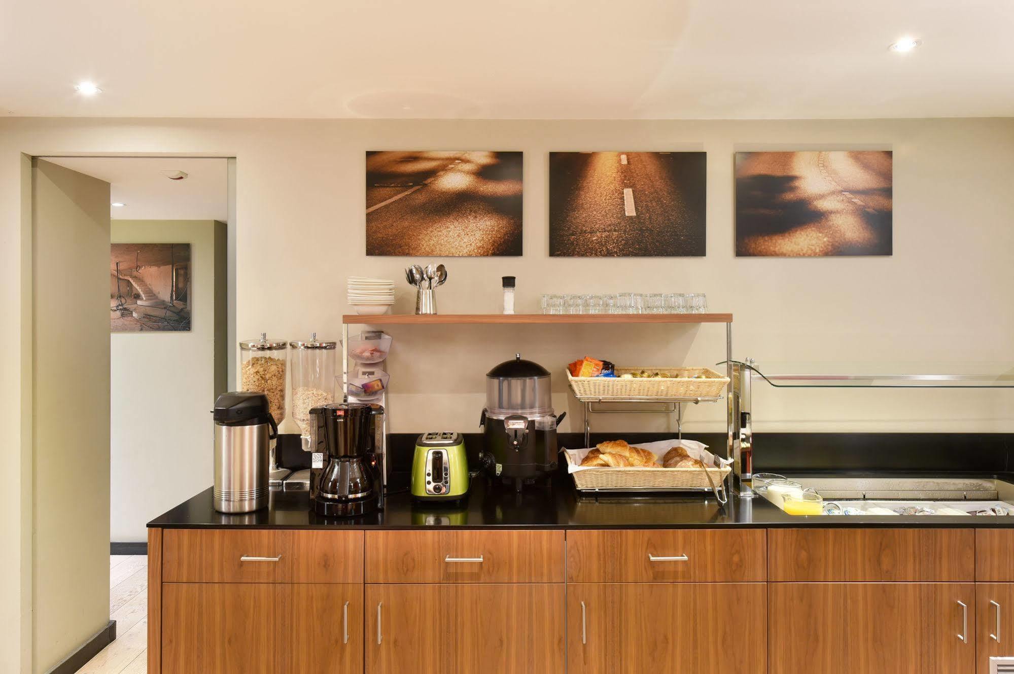 Pax Hotel Geneva