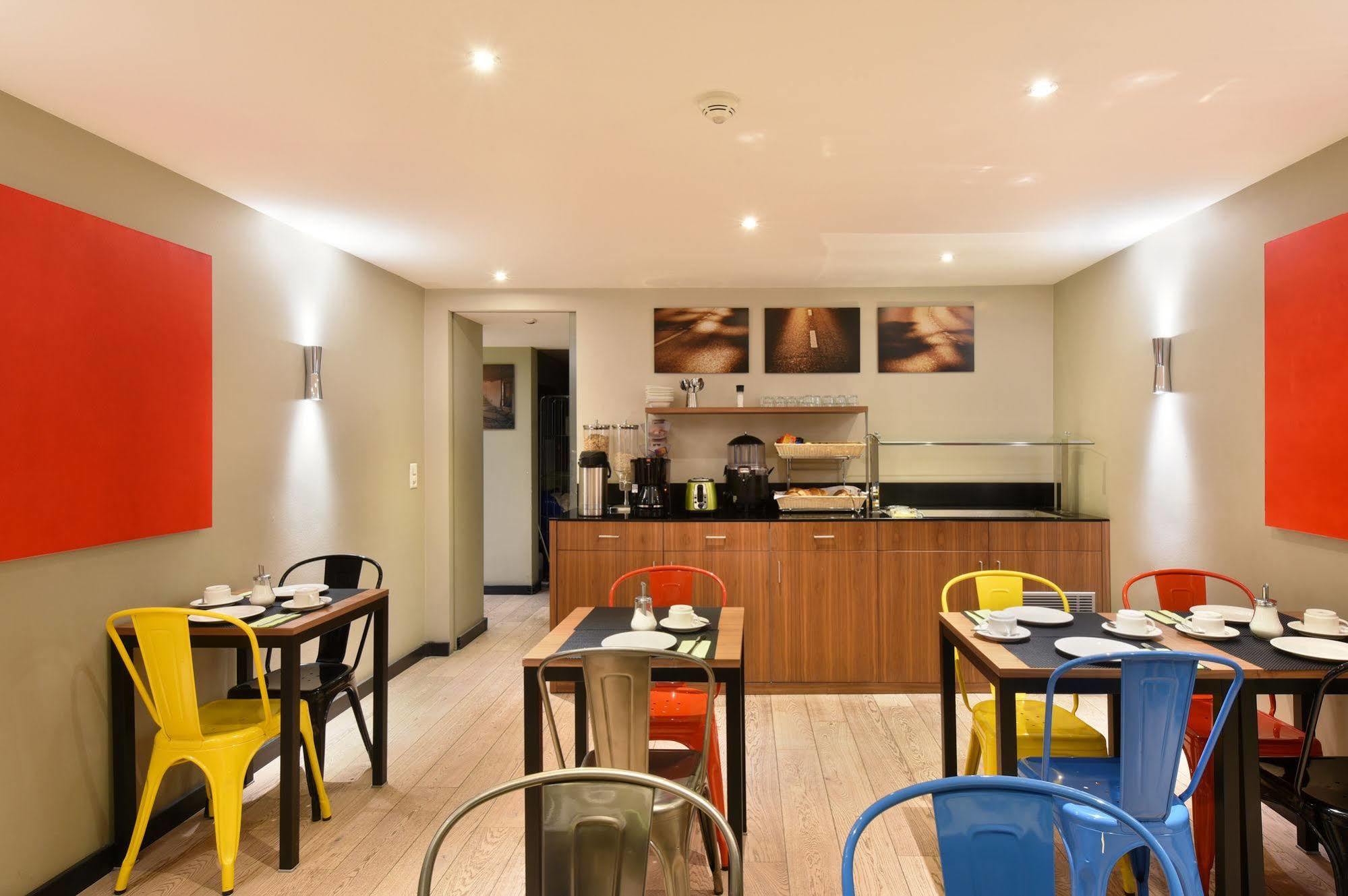 Pax Hotel